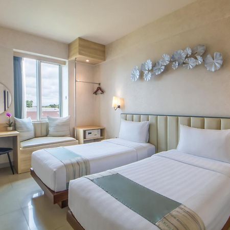 Solaris Hotel Malang Extérieur photo