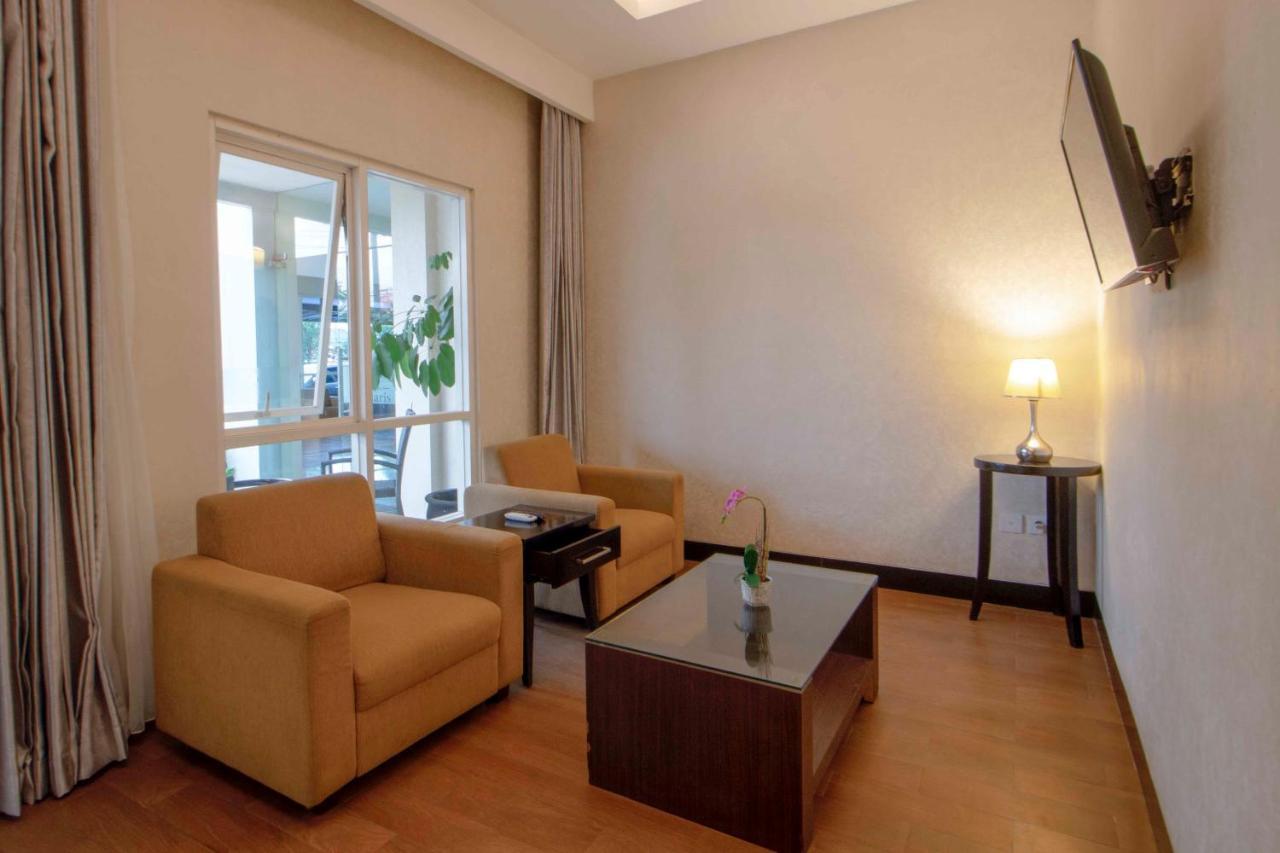 Solaris Hotel Malang Extérieur photo
